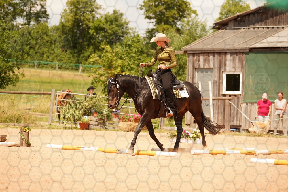 s_A9_04073.jpg